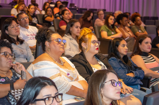 Feterc e Instituto Elas realizam evento de combate à violência contra a mulher